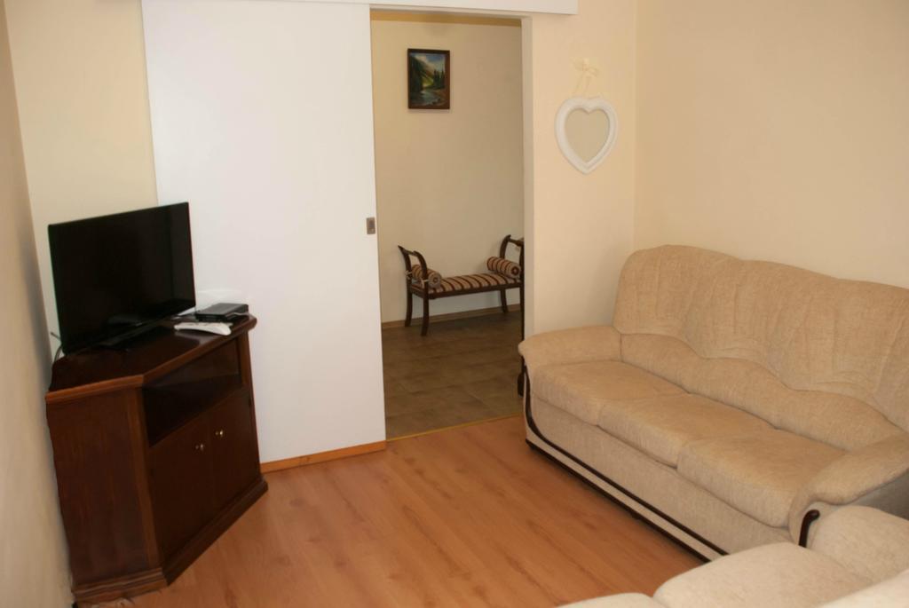 Apartment On Akademika Lazarenka 48A Lviv Extérieur photo